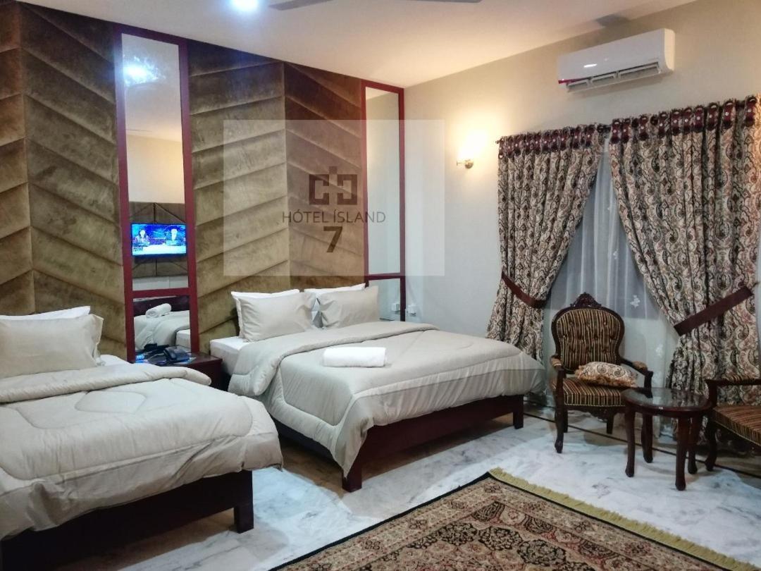 Hotel 7Island Karachi Eksteriør bilde