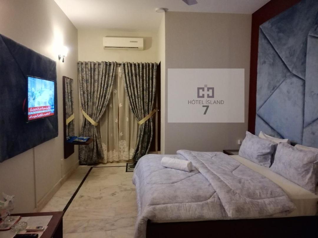 Hotel 7Island Karachi Eksteriør bilde