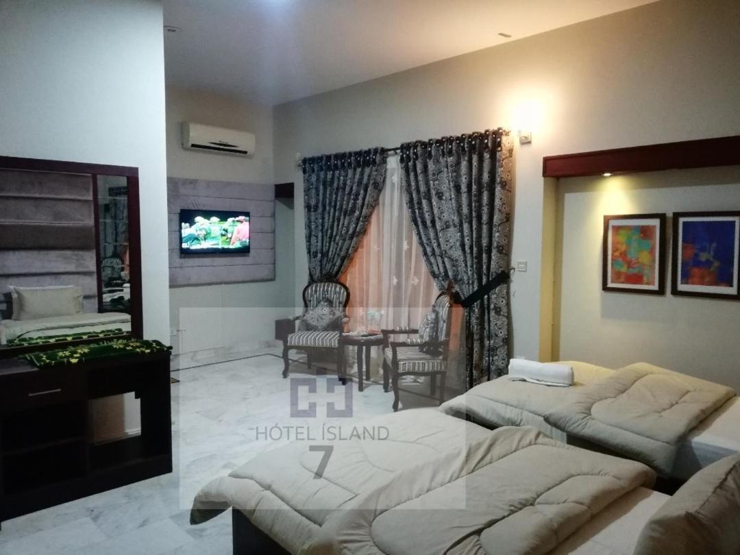 Hotel 7Island Karachi Eksteriør bilde