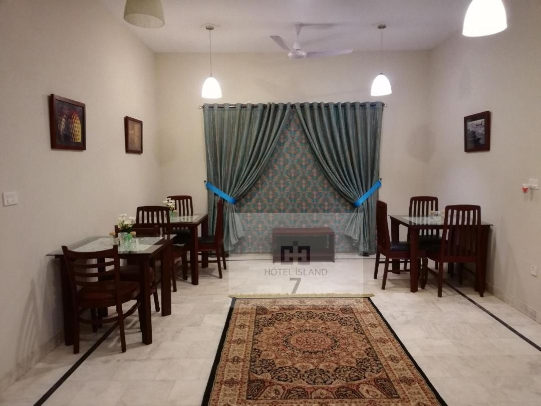 Hotel 7Island Karachi Eksteriør bilde